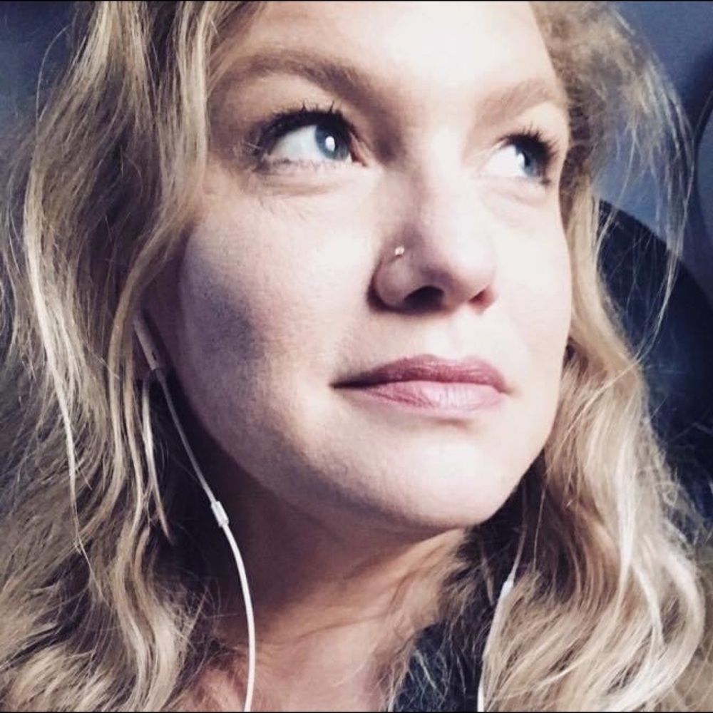 Meet your Posher, Carrie